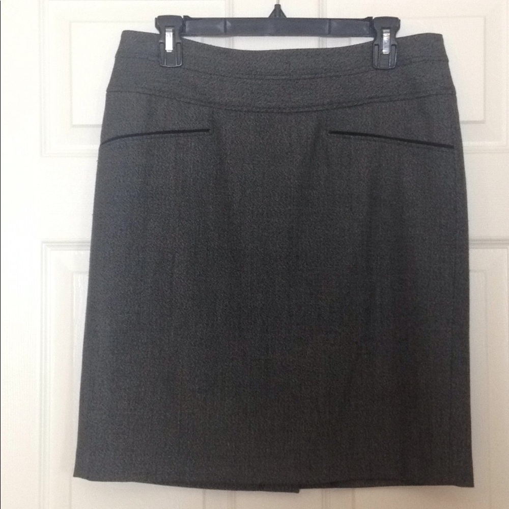 🩶 Vivienne Tam Grey Pencil Skirt w/ Black Contrast Piping Modern Office Chic